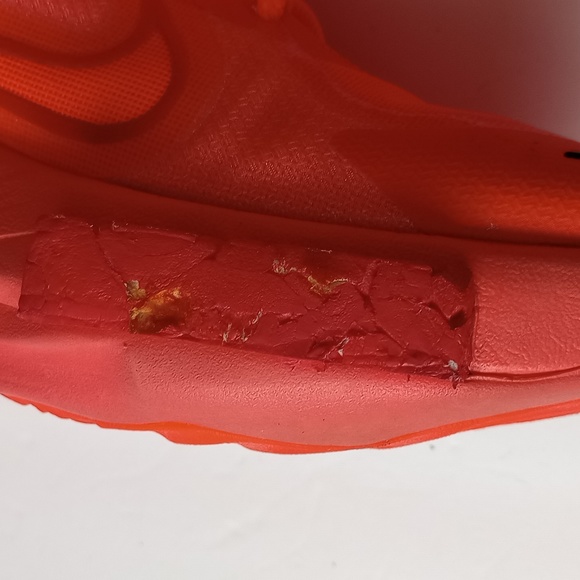 Nike - Picture 8 of 10